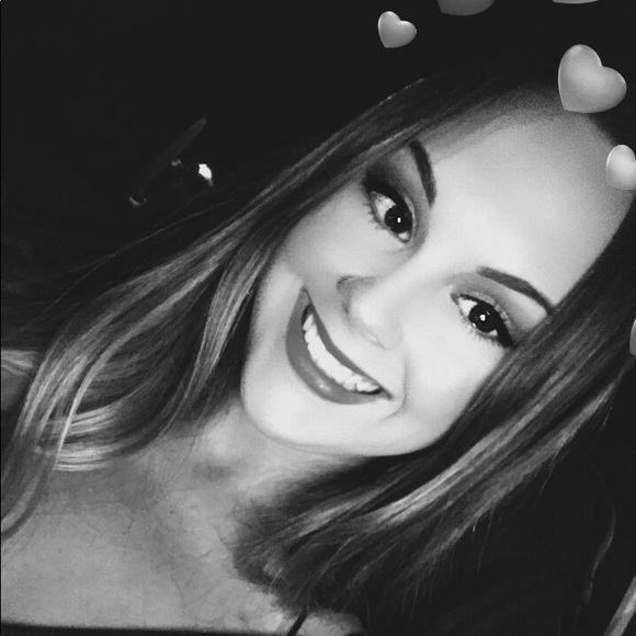 laurablonde23